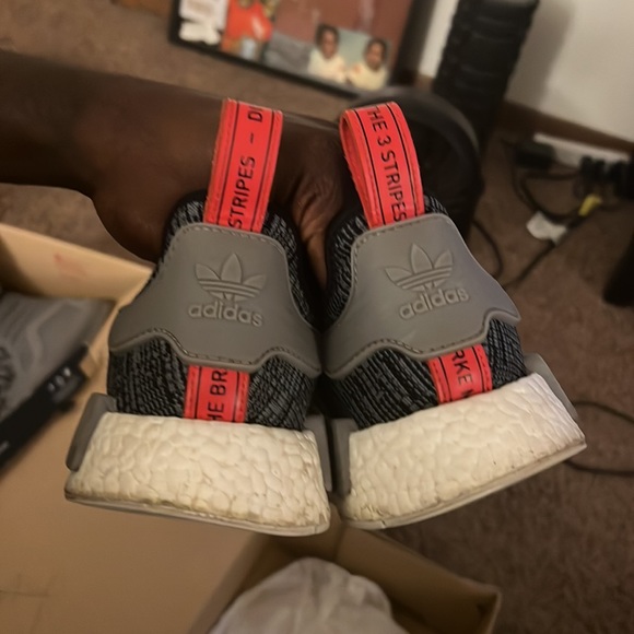 NMD R1 adidas - Picture 4 of 7
